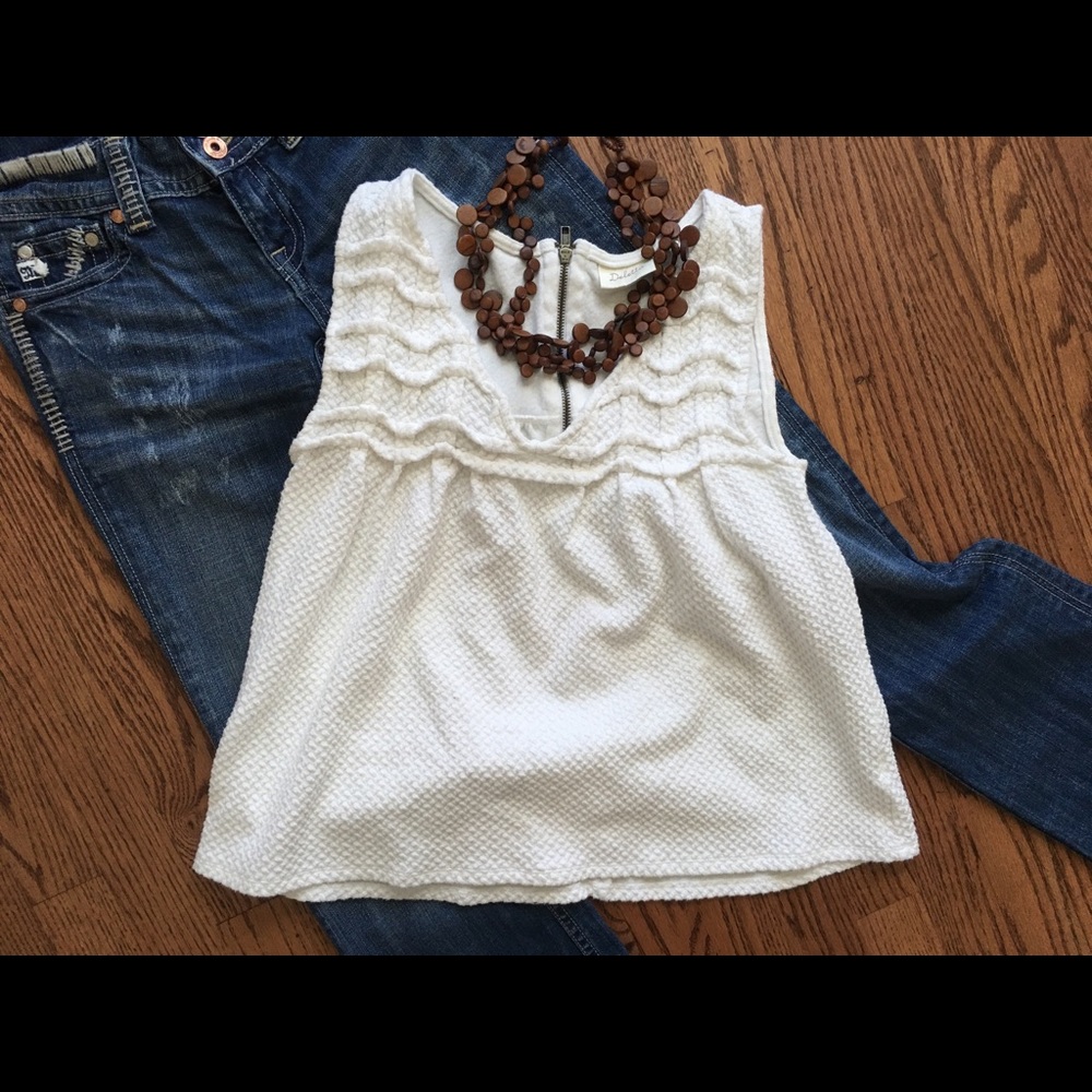 Boho Anthropologie white textured summer top